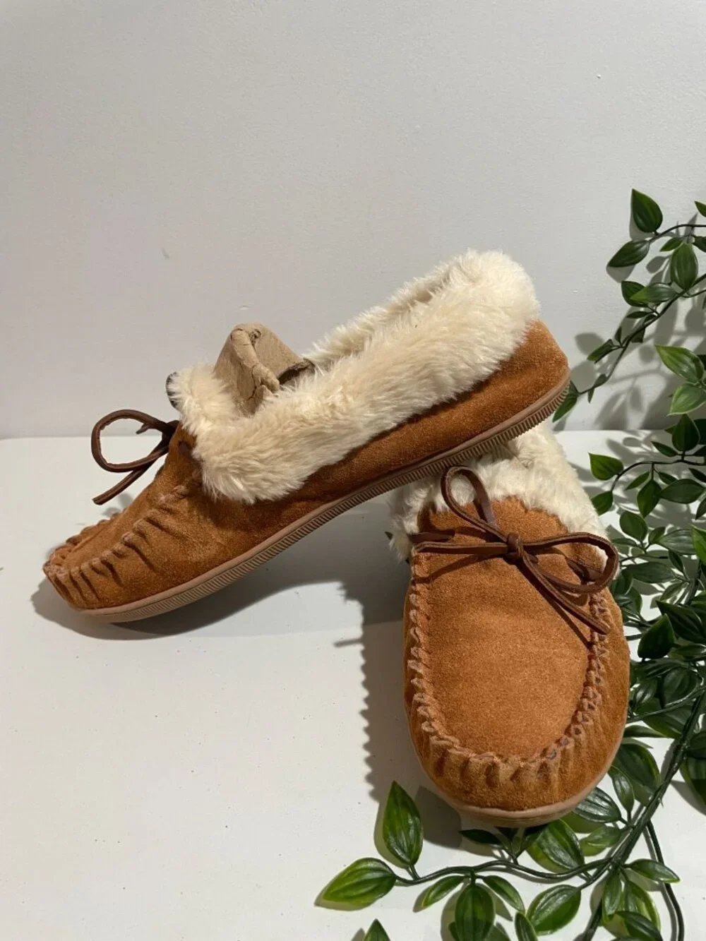 J.Crew Womens Faux Fur Lined Moccasin Slippers Size10 Suede Tan&Cream Rubber Sol